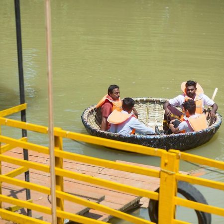 Nsk Anamthara Resort Private Limited Attingal ภายนอก รูปภาพ