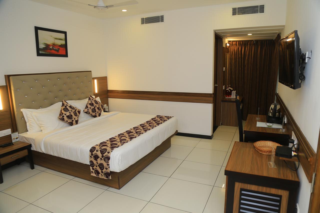 Nsk Anamthara Resort Private Limited Attingal ภายนอก รูปภาพ