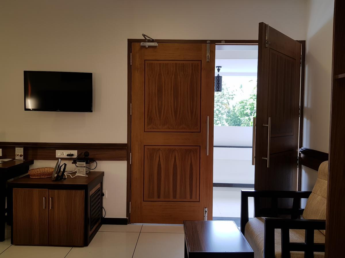 Nsk Anamthara Resort Private Limited Attingal ภายนอก รูปภาพ
